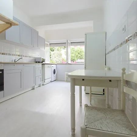 Rato Deluxe By Homing Apartment