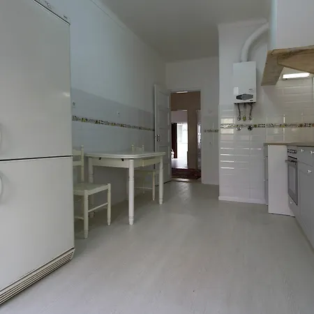 Apartment Rato Deluxe By Homing Lisbon