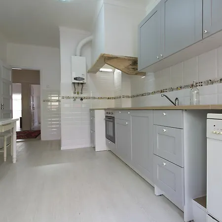 Apartment Rato Deluxe By Homing